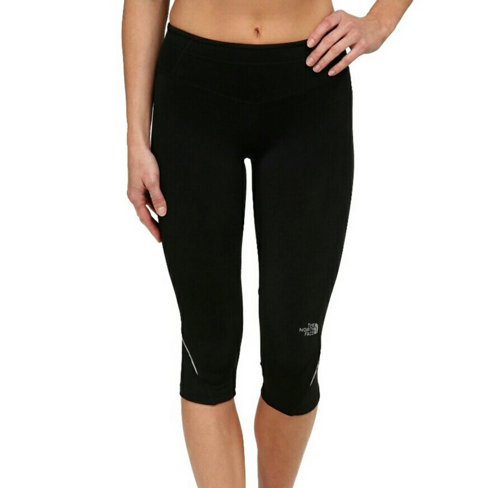 The North Face Crop Leggings. EUC